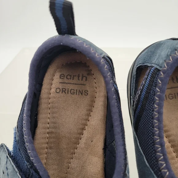 Earth Origins Navy Marine Blue Womans Suede/Leather Uppers Sandal Size 6M - Picture 2 of 9